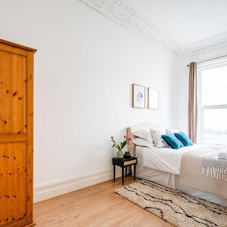 Charming 1 Bed Apt In Kensington - Free London Tour Included By City Apartments Uk Short Lets Serviced Accommodation 외부 사진